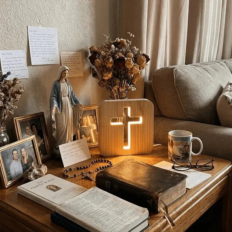 Corkgrain  - Wooden Cross Lamp & faith glowing✦For prayer ✦For rest ✦For the heart